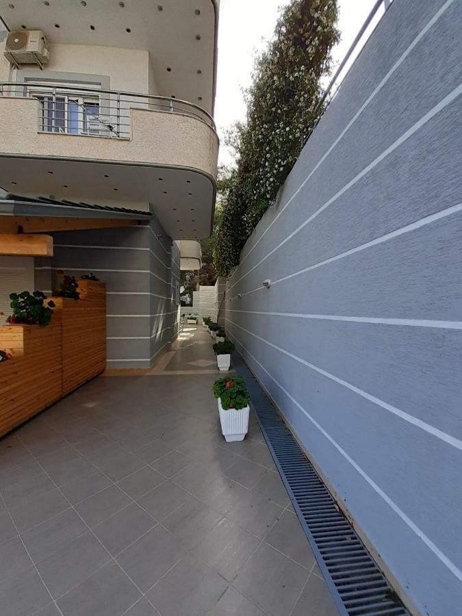 Agora Sea View Apartment Sarande Exterior photo